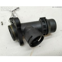 Фланец (тройник) системы охлаждения Volkswagen Passat B6 2005 06F121131A