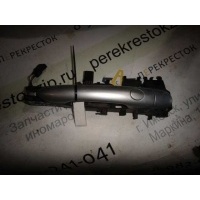 Ручка двери Megane 2 (03-09)/Scenic 2 (03-09) наружняя пер R с кнопкой б\у (арт. 7701474995)