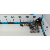 Опора двигателя правая Toyota Prius (2009 - 2015) 1230537160
