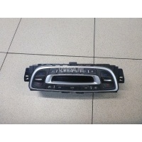 Блок управления климатической установкой Renault Megane III (2009 - 2016) 275100007R