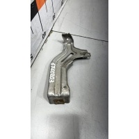 Кронштейн переднего бампера Mercedes W222 S Mercedes A2226260414 A2226260414