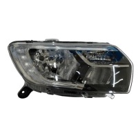 ФАРА ПРАВ ВНУТРИ ЧЕРН НА RENAULT Peugeot-Citroen 260100437R 260100437R