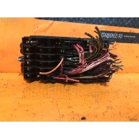 Блок предохранителей A1295450001 на Mercedes-Benz Mercedes-benz A1295450001 A1295450001