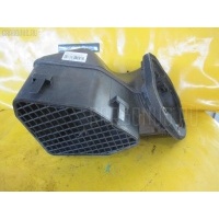 Воздухозаборник VAG WVGZZZ7LZ4D045265 7L0819049A н Volkswagen 7L0819049A 7L0819049A