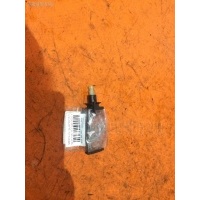Выключатель концевой A0015454009 на Mercedes-Benz Mercedes-benz A0015454009 A0015454009