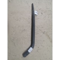Держатель дворника 85241-52120 на Toyota Vitz SCP9 Toyota 85241-52120 85241-52120