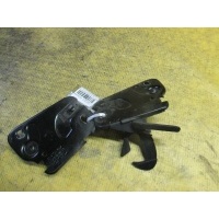 Замок капота 8V0823480 на Audi A3 8P Audi 8V0823480 8V0823480
