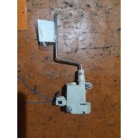 Замок крышки бензобака 8E0862153 на Audi A4 8E ALT Audi 8E0862153 8E0862153