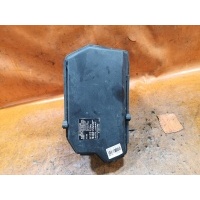 Корпус блока предохранителей A2208172620 на Merced Mercedes-benz A2208172620 A2208172620