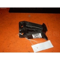 Крепление бампера WBACG82080AS84568 51128146095 на Bmw 51128146095 51128146095