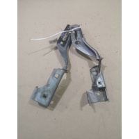 Крепление капота 25833130 на Cadillac Sts Cadillac 25833130 25833130