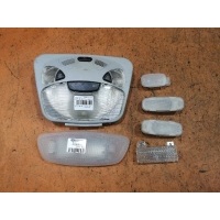 Светильник салона A2038204601/7D43 на Mercedes-Ben Mercedes-benz A2038204601/7D43 A2038204601/7D43