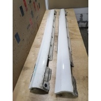 Порог кузова пластиковый ( обвес ) A2096900440 на Mercedes-benz A2096900440 A2096900440