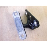 Петля двери шарнирная A2117201637 на Mercedes-Benz Mercedes-benz A2117201637 A2117201637