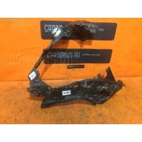 Планка телевизора A2116200316 на Mercedes-Benz E-C Mercedes-benz A2116200316 A2116200316