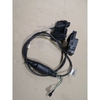Шторка багажника A2118203942 на Mercedes-Benz E-Cl Mercedes-benz A2118203942 A2118203942
