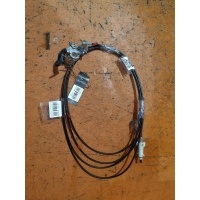 Тросик топливного бака 77035-12400 на Toyota Corol Toyota 77035-12400 77035-12400
