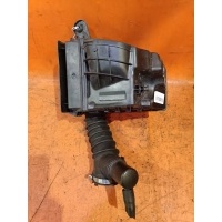 Корпус воздушного фильтра 8200947664 на Renault Me Renault 8200947664 8200947664
