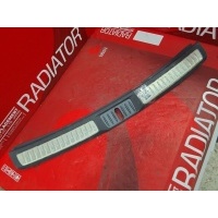 Обшивка багажника 58387-05110 на Toyota Avensis Wa Toyota 58387-05110 58387-05110