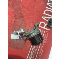 Подушка двигателя 30671245 на Volvo V70 BW B5254T Volvo 30671245 30671245