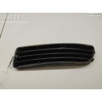 Решетка (заглушка) в бампер Перед. Лев. Audi A4 B5 (1994-2001) 1998 8D0807345B