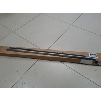 Молдинг стекла передней правой двери Mercedes M-klasse W166 ML GLE 2011-2018 A1667250265