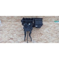 Корпус отопителя Cadillac XT6 2022 85143508