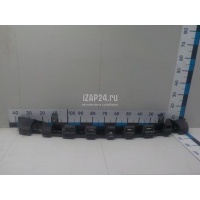 Наполнитель заднего бампера Renault Lada Largus 2012 8200832180
