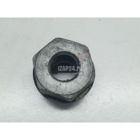 Гайка переднего амортизатора Renault Lada Largus 2012 8200721659