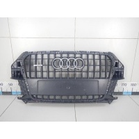 Решетка радиатора VAG Q3 (8U) (2012 - 2018) 8U0853651H1QP