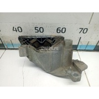 Опора двигателя правая Renault Lada Largus 2012 113753301R
