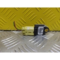 Датчик удара Toyota Hilux (2005-2015) Пикап 2014 8983104020