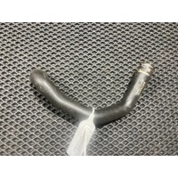 Патрубок (трубопровод, шланг) Audi A4 B9 2015 8W0819370C