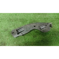 направляющая заднего бампера VW Touareg 2002-2010 7L6807393B