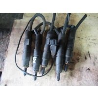 Форсунка Volkswagen Transporter 1998 074130201l