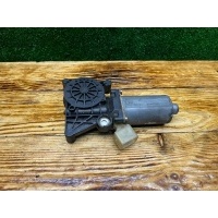 Моторчик стеклоподъемника передний правый Mercedes CLK W208 2000 0130821723