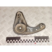 Кронштейн крепления балки подвески Renault Laguna 2 2005 8200597265