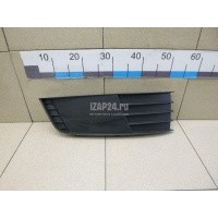 Решетка в бампер правая VAG Octavia (A7) (2013 - 2020) 5E08073689B9