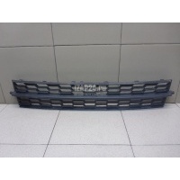 Решетка в бампер центральная VAG Octavia (A7) (2013 - 2020) 5E0853677