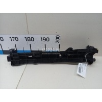 Кронштейн радиатора Mercedes Benz W205 2014 0995042218