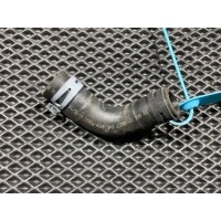 Патрубок (трубопровод, шланг) Audi A6 4G/C7 2015 06E121082T