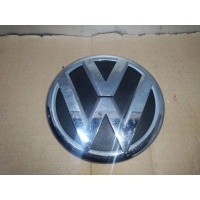 Эмблема Volkswagen Touareg 2 2012 7P6853630A