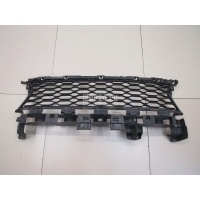 Решетка в бампер центральная Renault Sandero 2014 622542293R