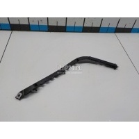 Направляющая заднего бампера правая Land Rover Discovery Sport 2014 LR061274