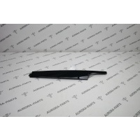 Накладка вертикальная передней двери (стойка B) RH Land Rover Range Rover 30DDTX L405 2012 LR034036