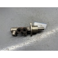 Цилиндр тормозной главный Audi 80 B4 1994 1735 lucas