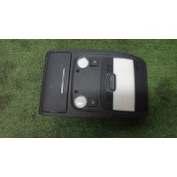 плафон салонный Audi Q5 2011 8T0947135B