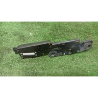 ответная часть замка багажника Audi Q5 2011 4F9827383F