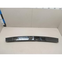 Накладка двери багажника Land Rover Discovery V 2017 LR083124