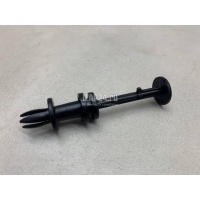 Крепеж VAG Tiguan 2016 3G0807300